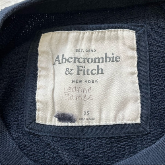 🌌vintage graphic sweatshirt🌌 - Picture 3 of 3